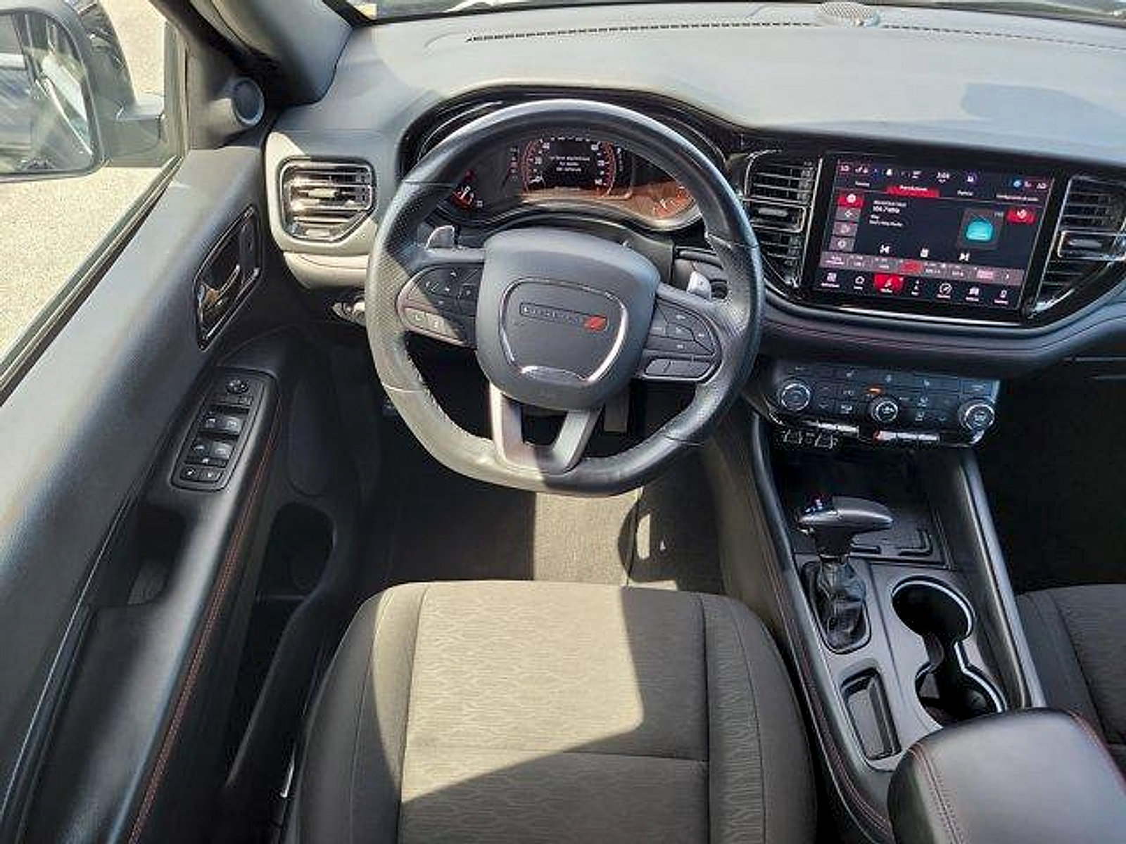 Certified 2023 Dodge Durango R/T w/ Blacktop Package RWD image 18