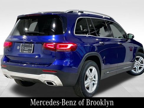 Certified 2021 Mercedes-Benz GLB 250 4MATIC image 15