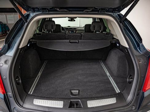 Used 2019 Cadillac XT5 Luxury image 37