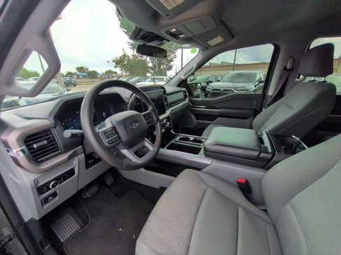 Used 2025 Ford F150 XLT w/ Equipment Group 301A Standard AWD/4WD image 15