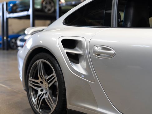 Used 2007 Porsche 911 Turbo image 35