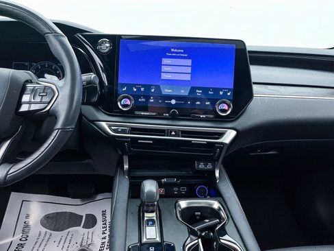 Used 2023 Lexus RX 350 Premium image 9