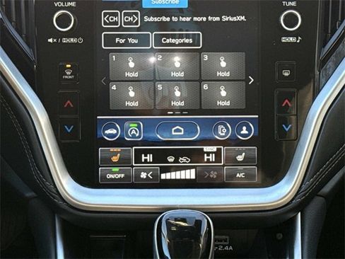 Used 2024 Subaru Outback Premium image 15