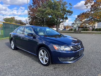 Used 2014 Volkswagen Passat 1.8T SE