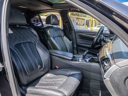 Used 2019 BMW 540i w/ M Sport Package RWD image 20