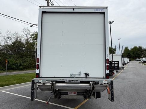 New 2026 Isuzu FTR RWD image 5