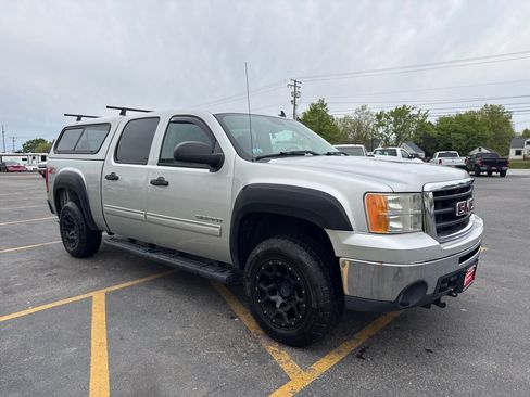 Used 2011 GMC Sierra 1500 SLE AWD/4WD image 4