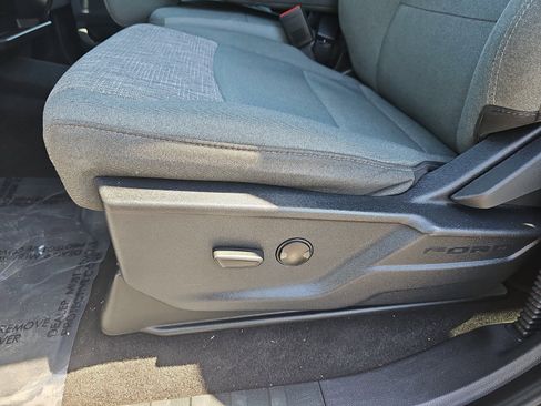 Used 2023 Ford F150 XLT AWD/4WD image 16