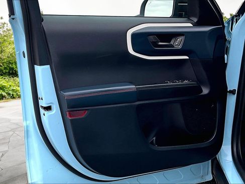 Used 2023 Ford Bronco Sport Heritage w/ Heritage Convenience Package image 23