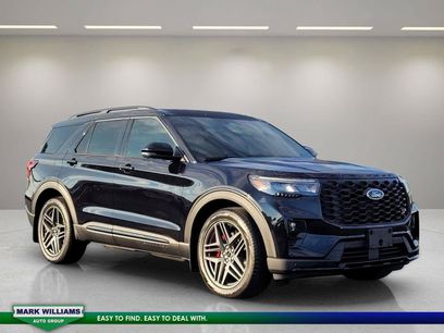Used 2025 Ford Explorer ST