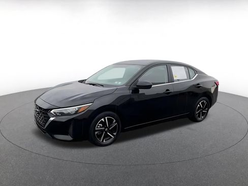Used 2025 Nissan Sentra SV FWD image 6