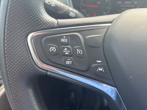 Used 2024 Chevrolet Equinox LS FWD image 21