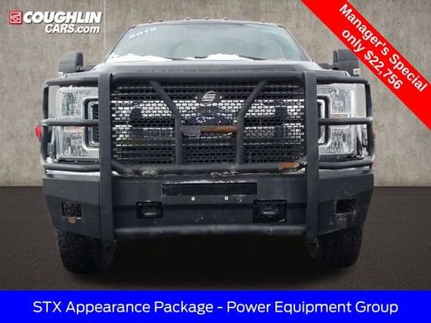 Used 2019 Ford F250 XL w/ STX Appearance Package image 2