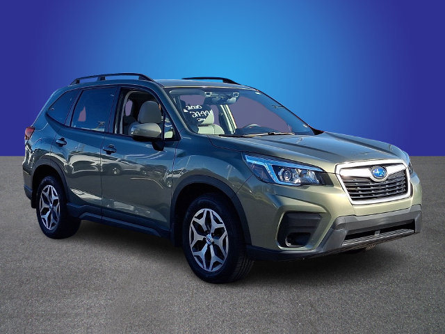 Used 2020 Subaru Forester Premium AWD/4WD image 3