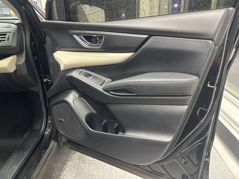 Used 2022 Subaru Ascent Limited w/ Technology Package image 13