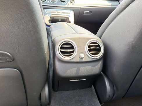 Certified 2021 Mercedes-Benz E 450 4MATIC Sedan image 17