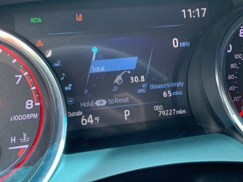 Used 2019 Toyota Camry XSE FWD image 29