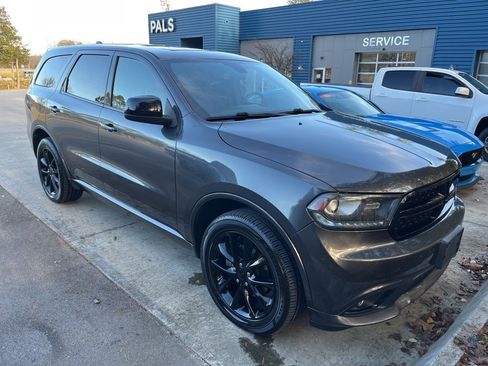 Used 2018 Dodge Durango SXT w/ Quick Order Package 2BB image 2