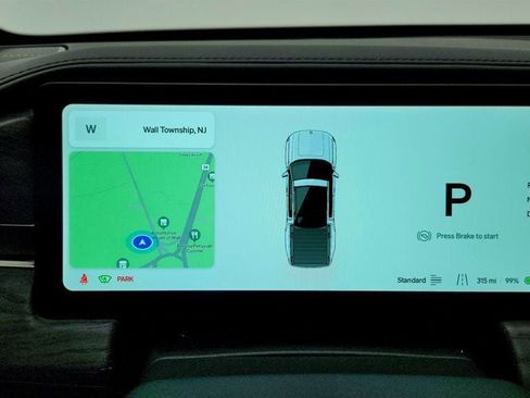 Used 2022 Rivian R1T Launch Edition image 14