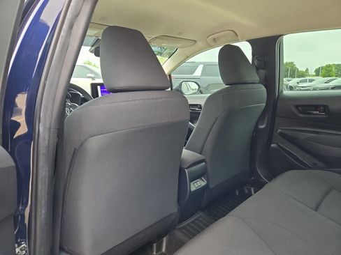 Used 2023 Toyota Corolla LE FWD image 15