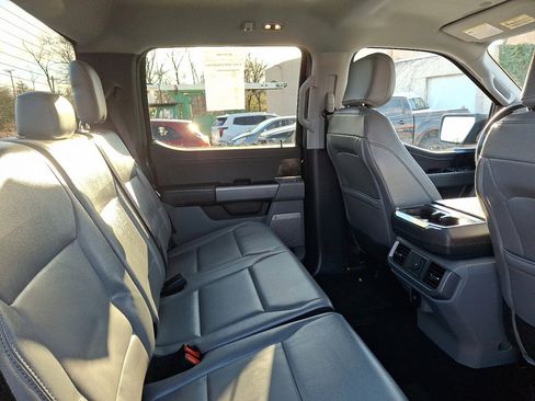 Used 2025 Ford F150 Lightning Flash image 14