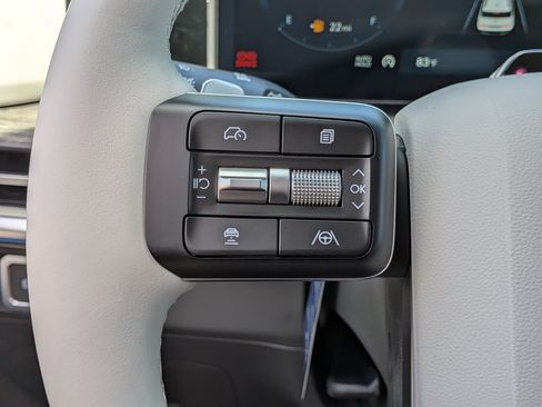 New 2026 Hyundai Santa Fe Limited FWD image 21