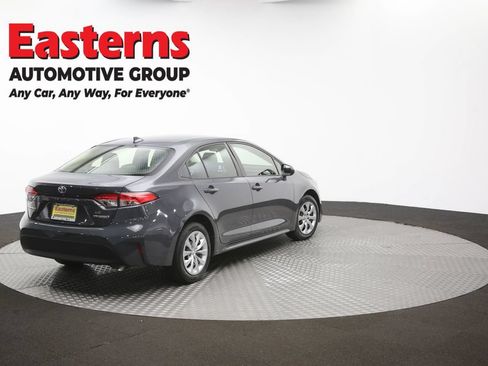 Used 2023 Toyota Corolla LE FWD image 38