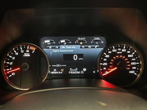 Used 2018 Ford F150 Raptor w/ Equipment Group 802A Luxury AWD/4WD image 5