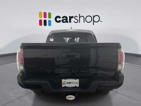 Used 2021 Toyota Tacoma Limited w/ Nightshade Package AWD/4WD image 4