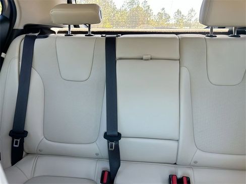 Certified 2024 Buick Encore GX Sport Touring w/ Comfort Package image 24