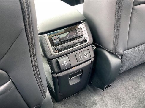 New 2026 Subaru Ascent Bronze Edition image 25