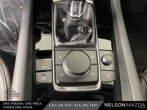 New 2026 MAZDA MAZDA3 2.5 S Hatchback w/ Premium Pkg FWD image 33