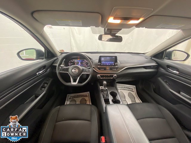 Used 2025 Nissan Altima 2.5 SV FWD image 15