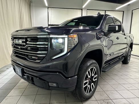 Certified 2024 GMC Sierra 1500 AT4 w/ AT4 Premium Package AWD/4WD image 13