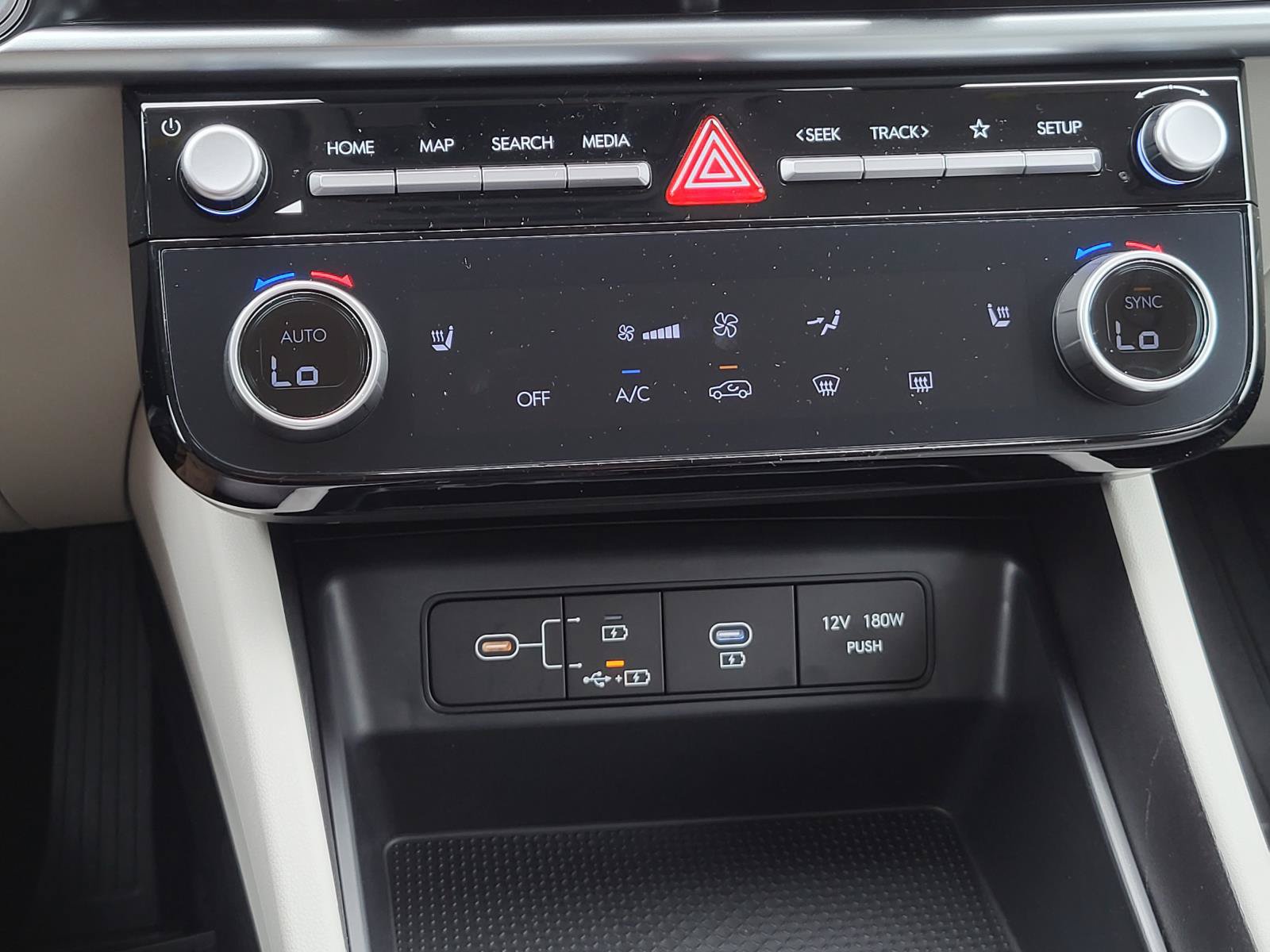 New 2026 Hyundai Tucson SEL FWD image 19