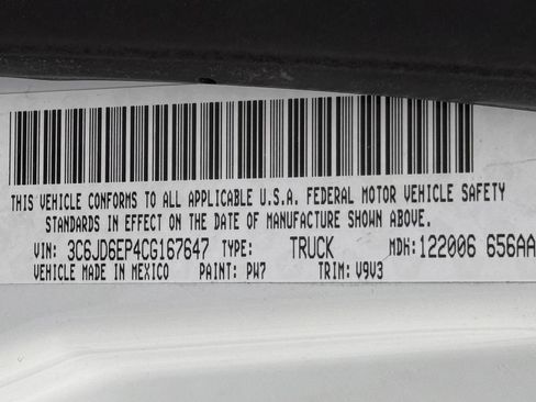 Used 2012 RAM 1500 Classic SLT RWD image 29