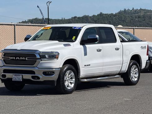 Used 2022 RAM 1500 Laramie w/ Off Road Group AWD/4WD image 8