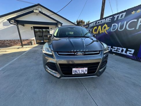 Used 2016 Ford Escape Titanium w/ Equipment Group 301A AWD/4WD image 14