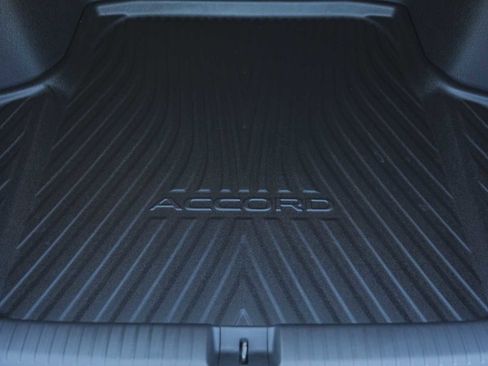 Used 2025 Honda Accord Sport image 27