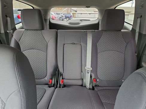 Used 2012 Chevrolet Traverse LS AWD/4WD image 26