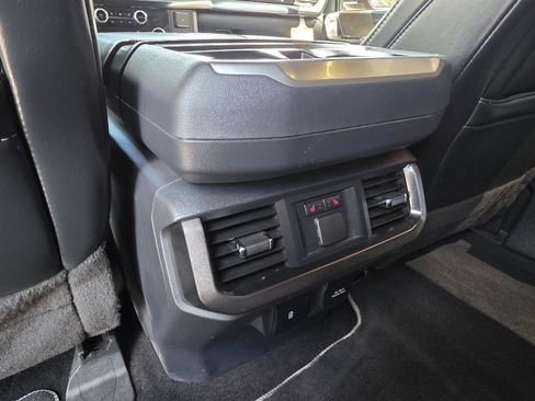 Used 2022 Ford F150 Platinum w/ Equipment Group 701A High AWD/4WD image 40