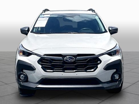 Used 2025 Subaru Crosstrek 2.5i Premium AWD/4WD image 4
