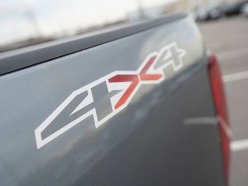 Used 2022 Chevrolet Colorado LT w/ Safety Package image 37