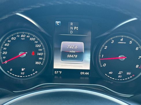 Used 2016 Mercedes-Benz C 300 Sedan image 19