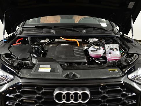 Certified 2023 Audi Q5 e Premium Plus w/ Premium Plus Package image 20