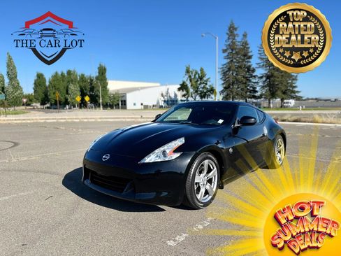Used 2009 Nissan 370Z Coupe RWD image 1
