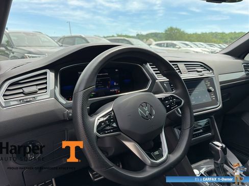 Certified 2023 Volkswagen Tiguan SE R-Line FWD image 14