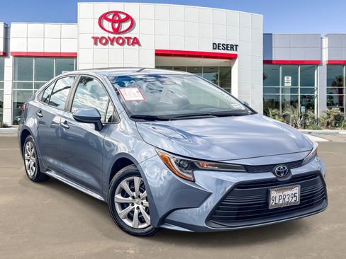 Used 2024 Toyota Corolla LE FWD image 1