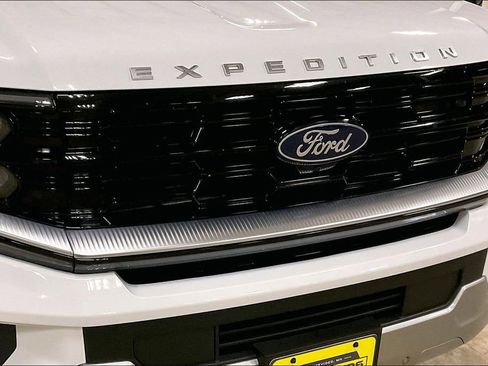 Certified 2025 Ford Expedition Max Platinum AWD/4WD image 30