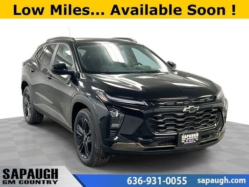 New 2026 Chevrolet Trax ACTIV w/ Driver Confidence Package image 1